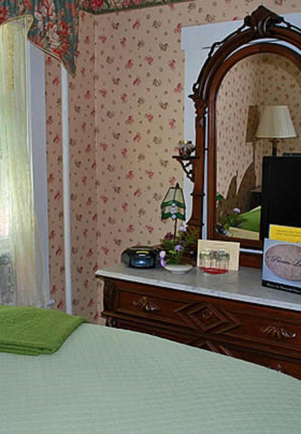 Inn Victoria Chester Eksteriør bilde